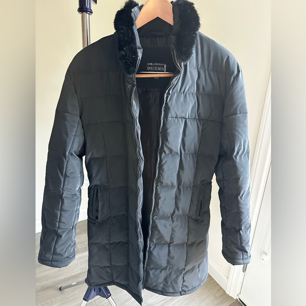 Dolce Mia Black Puffer Jacket M with Fur Trim like new coat